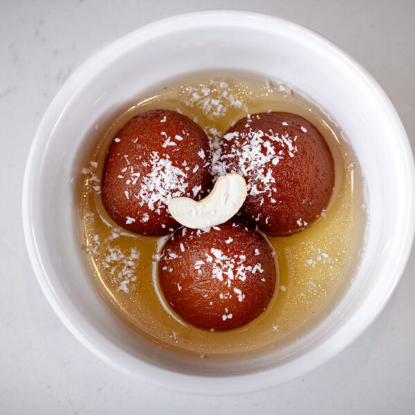 Gulab Jamun (3 pcs)