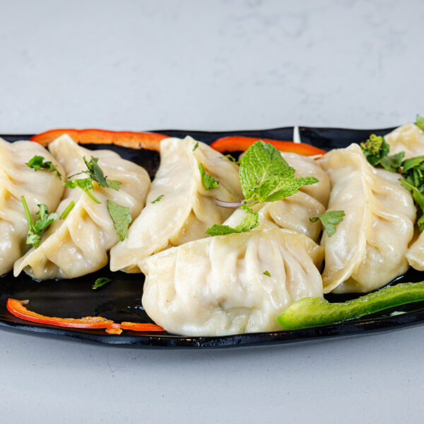 Vegetable Momo (8 pcs)